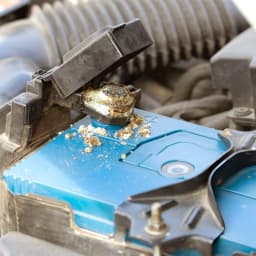 Battery Terminal Cleaning & Service